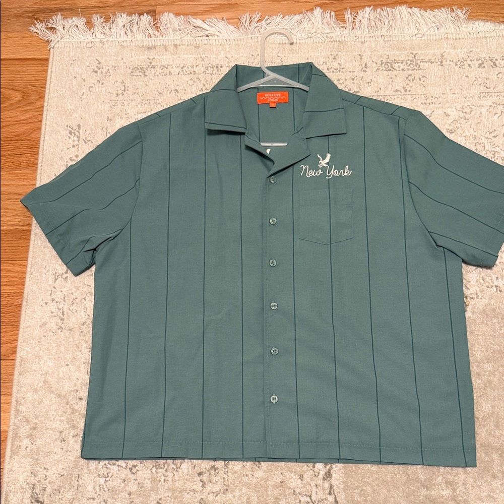 New York Embroidered Cropped Button Up